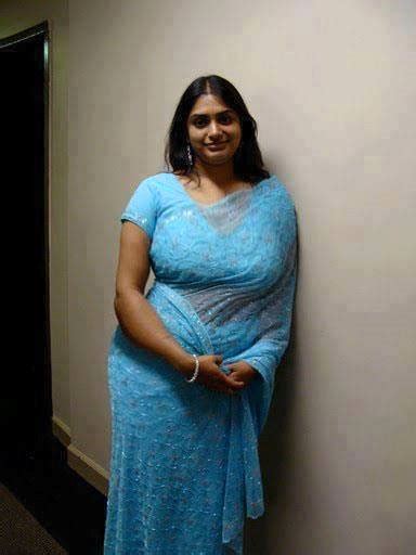 Aunty kundi ammayi mula .